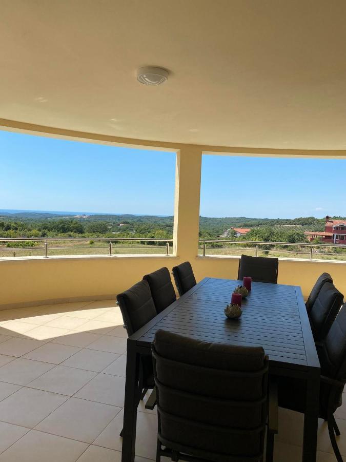 B&B Villa Oasa 2 Rovinjsko Selo Luaran gambar